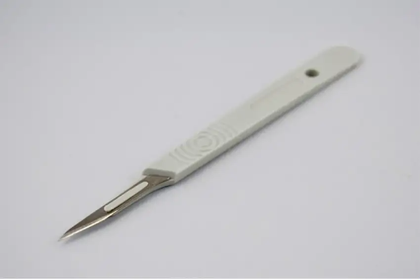 Nygaard Engangs-skalpel nr. 11/E