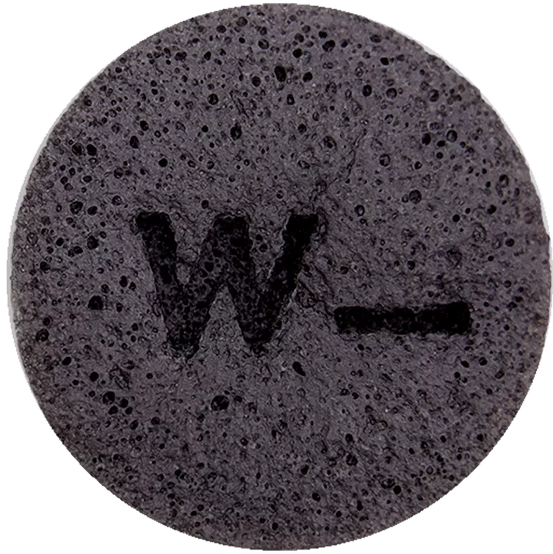 Woods_Copenhagen Activated Charcoal Konjac Sponge